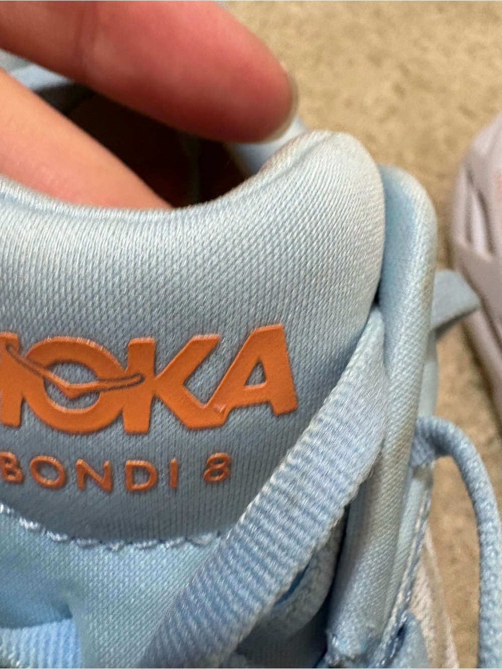 Hoka Bondi 8 - Picture 2 of 9